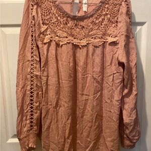 Elegant Lace Accent Blouse in Dusty Rose